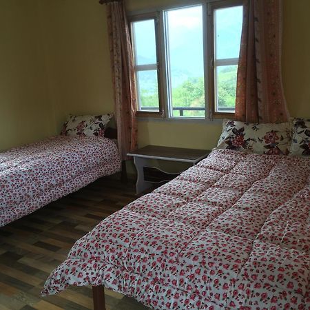 פוקהרה Tranquil Water Guest House מראה חיצוני תמונה